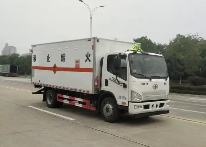 北湖爆破器材运输车可以上高速吗？